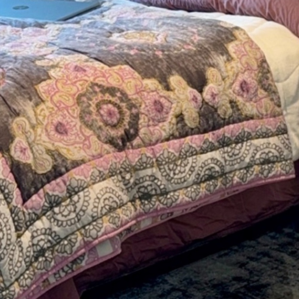 Pottery Barn Teen Bohemian Wonder Paisley Print Twin Quilt & 2 shams lilac grey - Picture 10 of 14